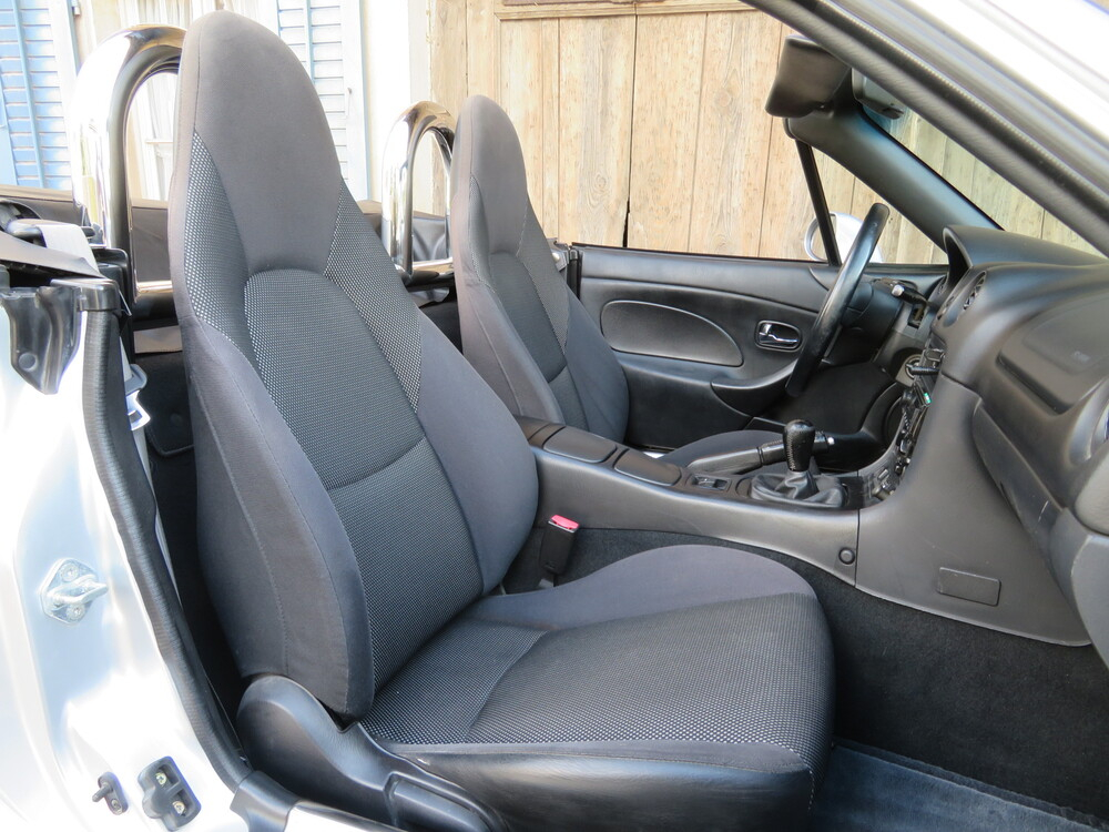 Mazda MX-5 1.6i Cabriolet