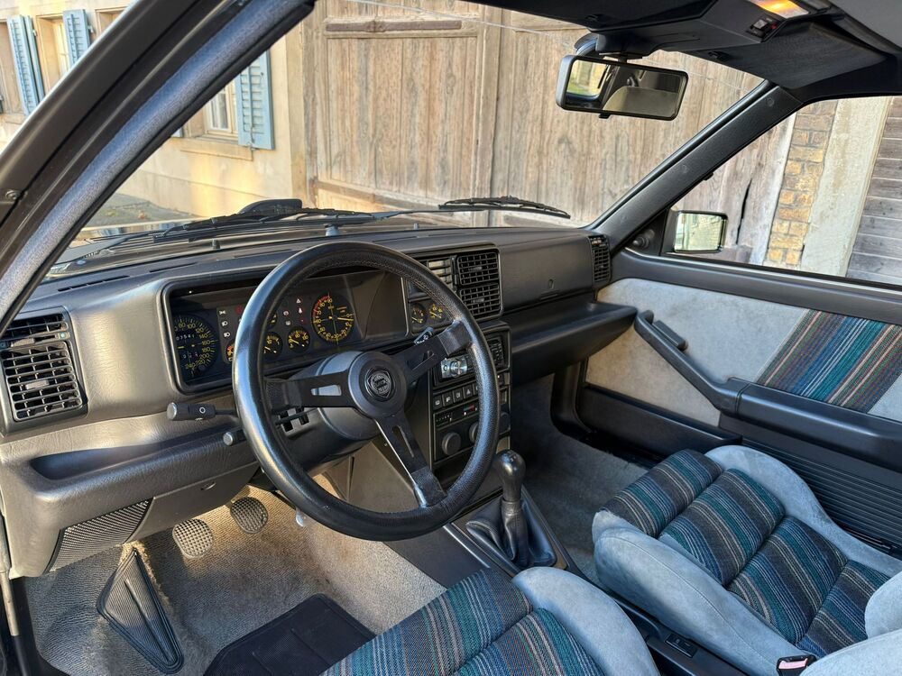 Lancia Delta HF Integrale Limousine