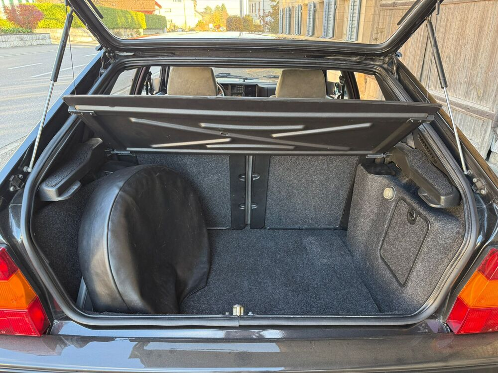 Lancia Delta HF Integrale Limousine