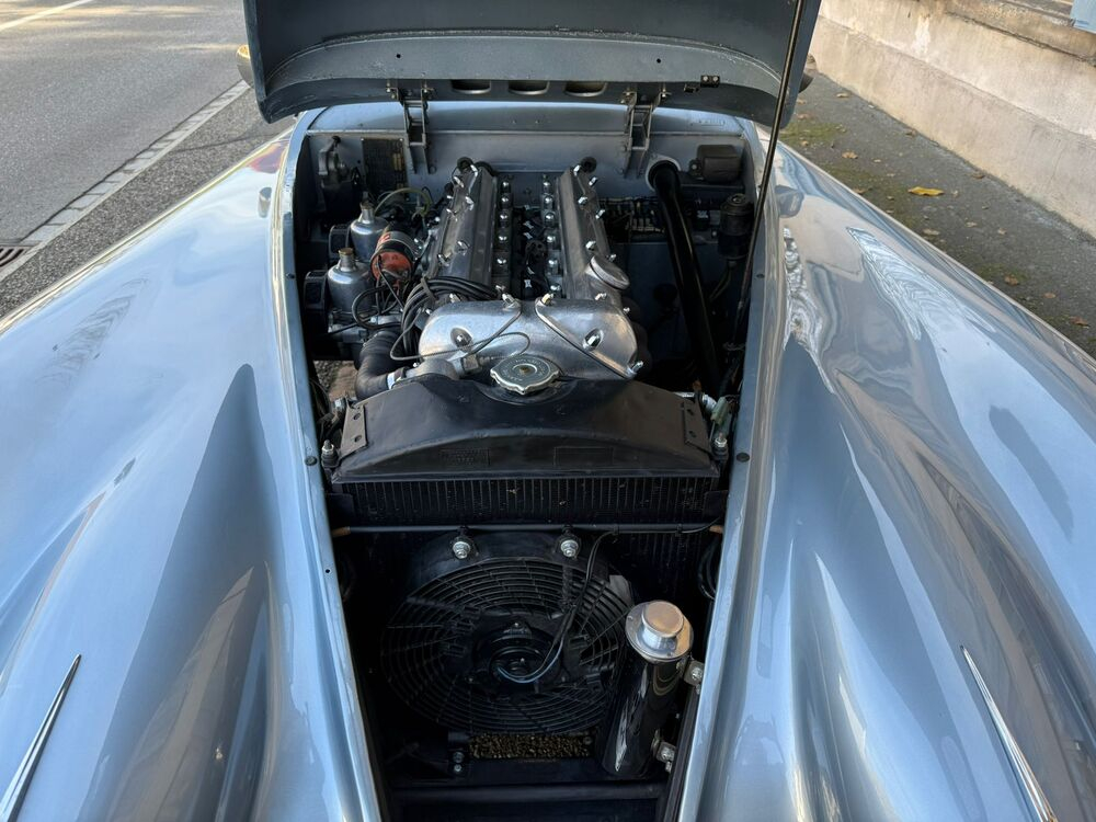 Jaguar XK120 OTS SE Cabriolet