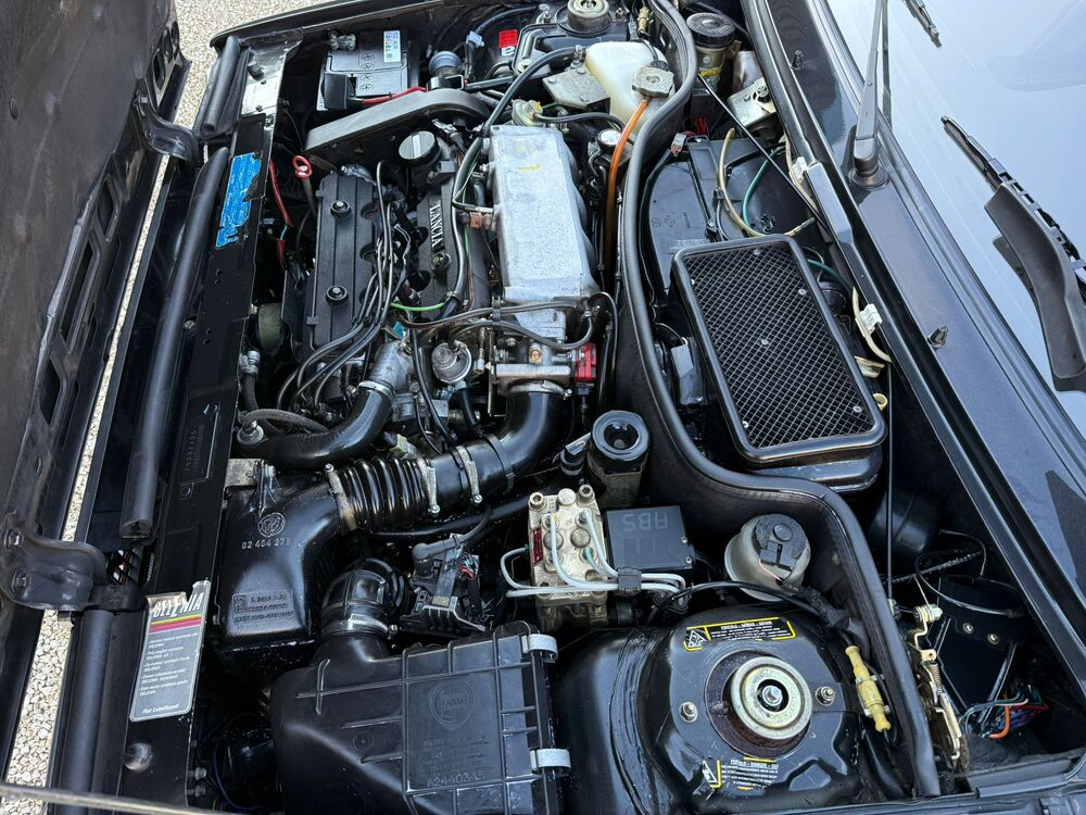 Lancia Delta HF Integrale Limousine