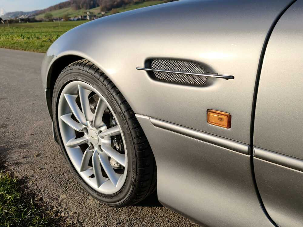 Aston Martin DB7 Vantage Volante Cabriolet