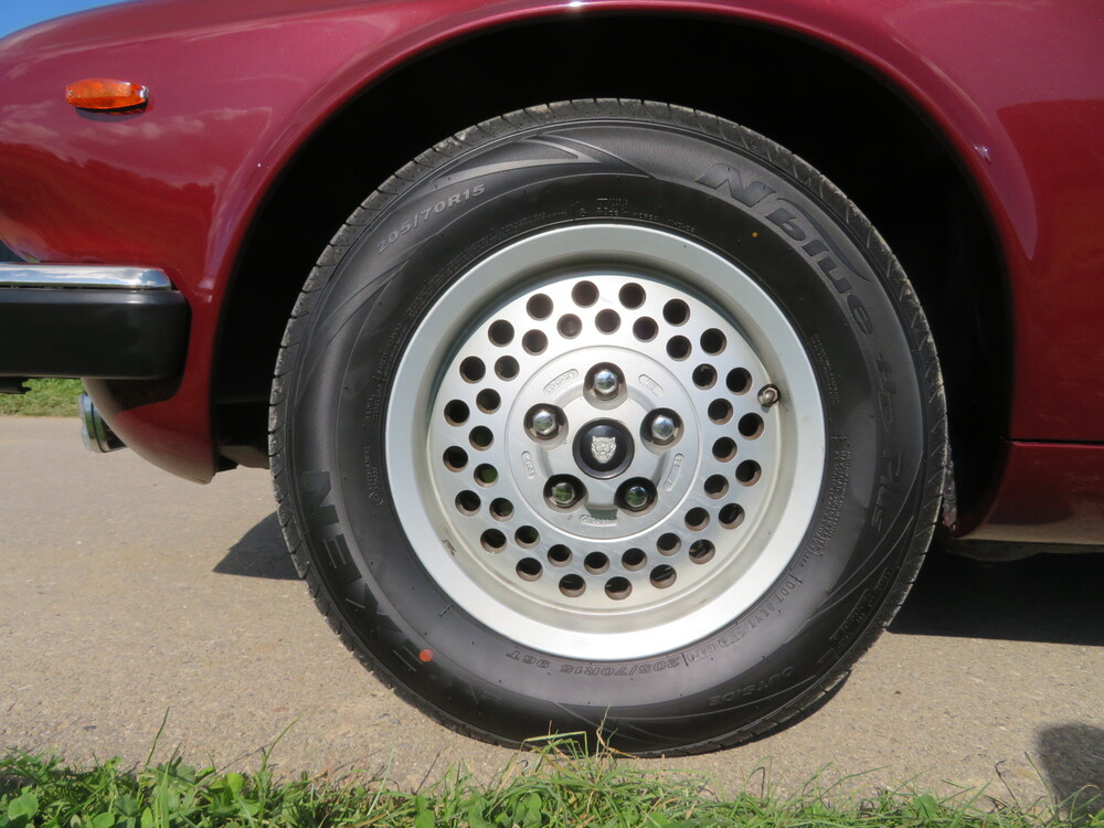 Jaguar XJ6 4.2 Sovereign Limousine