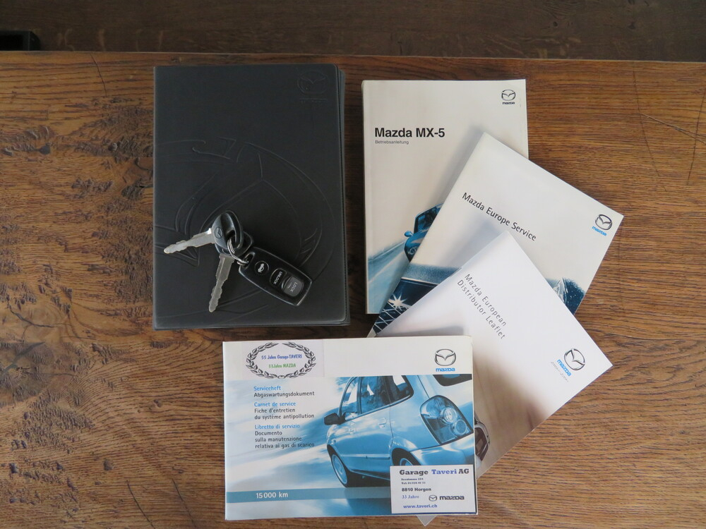 Mazda MX-5 1.6i Cabriolet