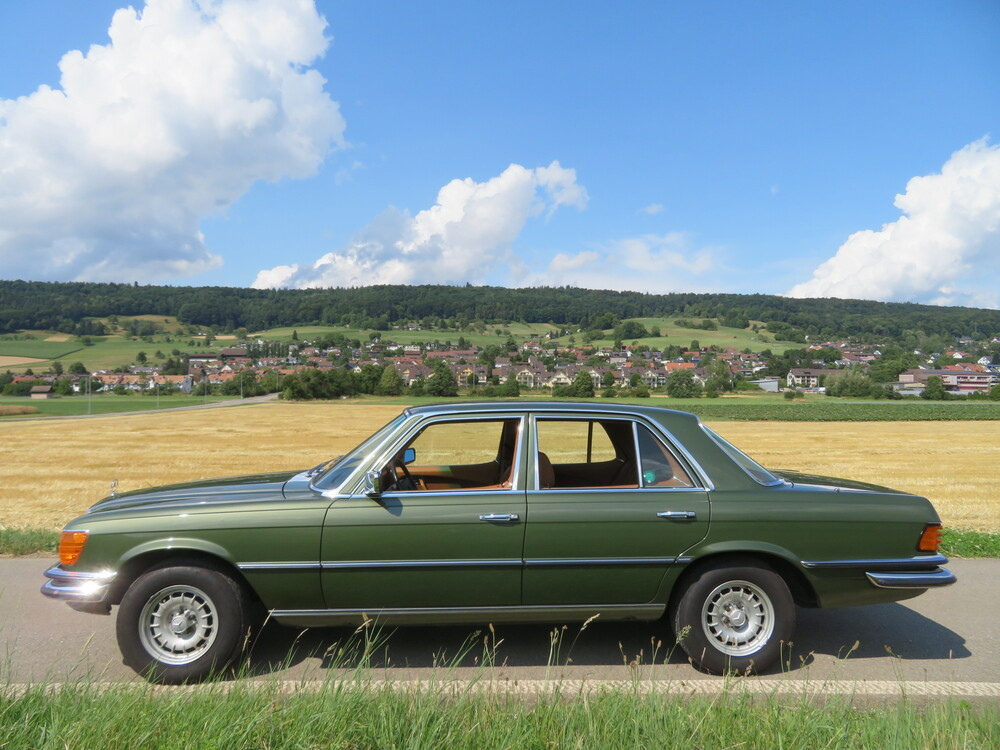 Mercedes-Benz 450 SE Limousine