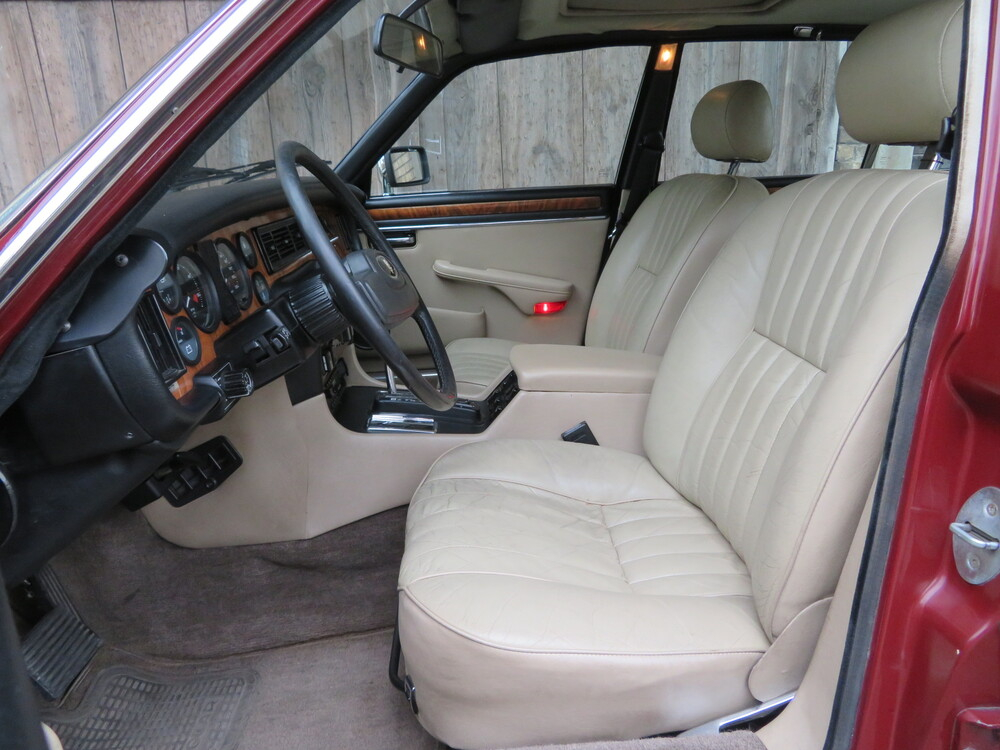 Jaguar XJ6 4.2 Sovereign Limousine