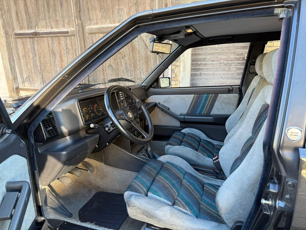 Lancia Delta HF Integrale Limousine