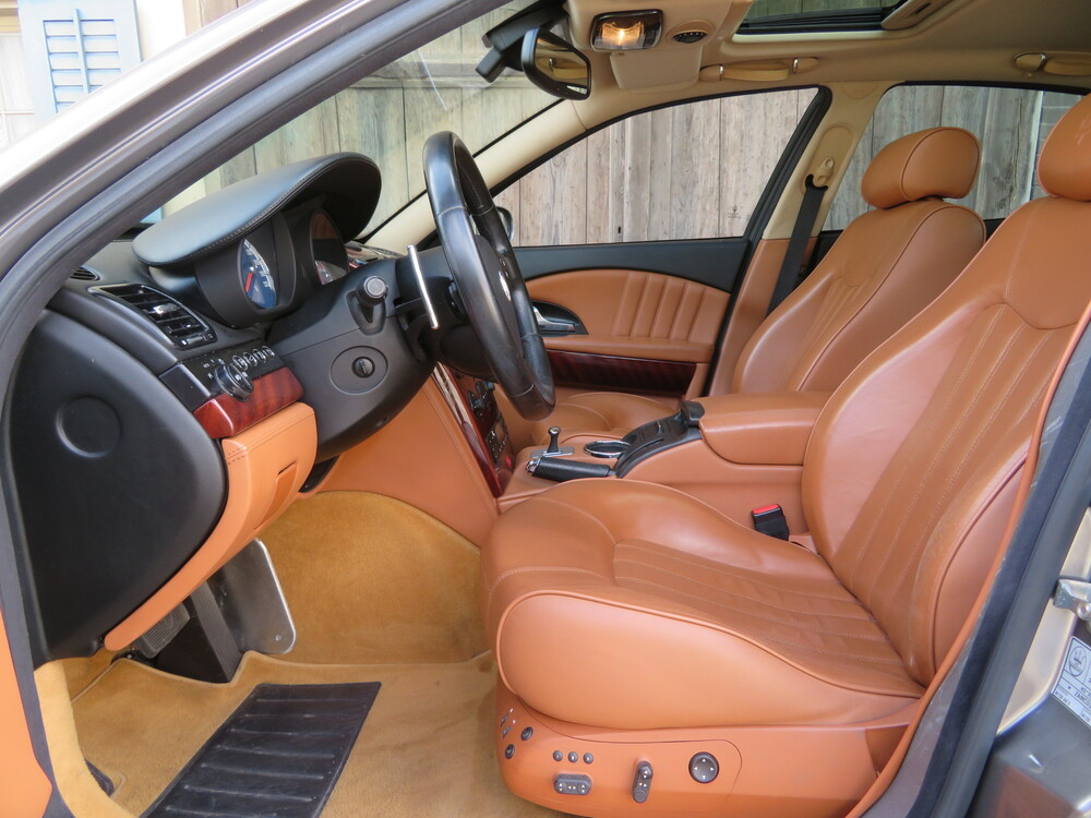 Maserati Quattroporte Limousine