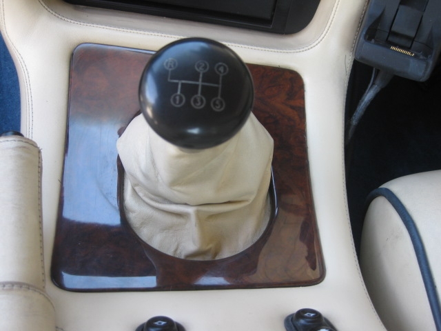 Aston Martin Virage Coupé