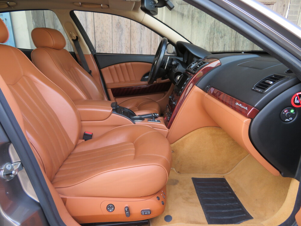 Maserati Quattroporte Limousine