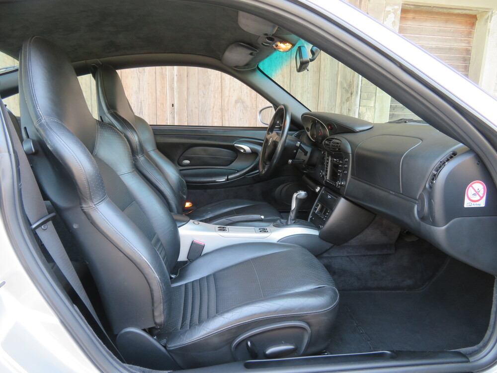 Porsche 911 Carrera 4 Coupé