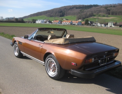 Aston Martin V8 Volante Cabriolet
