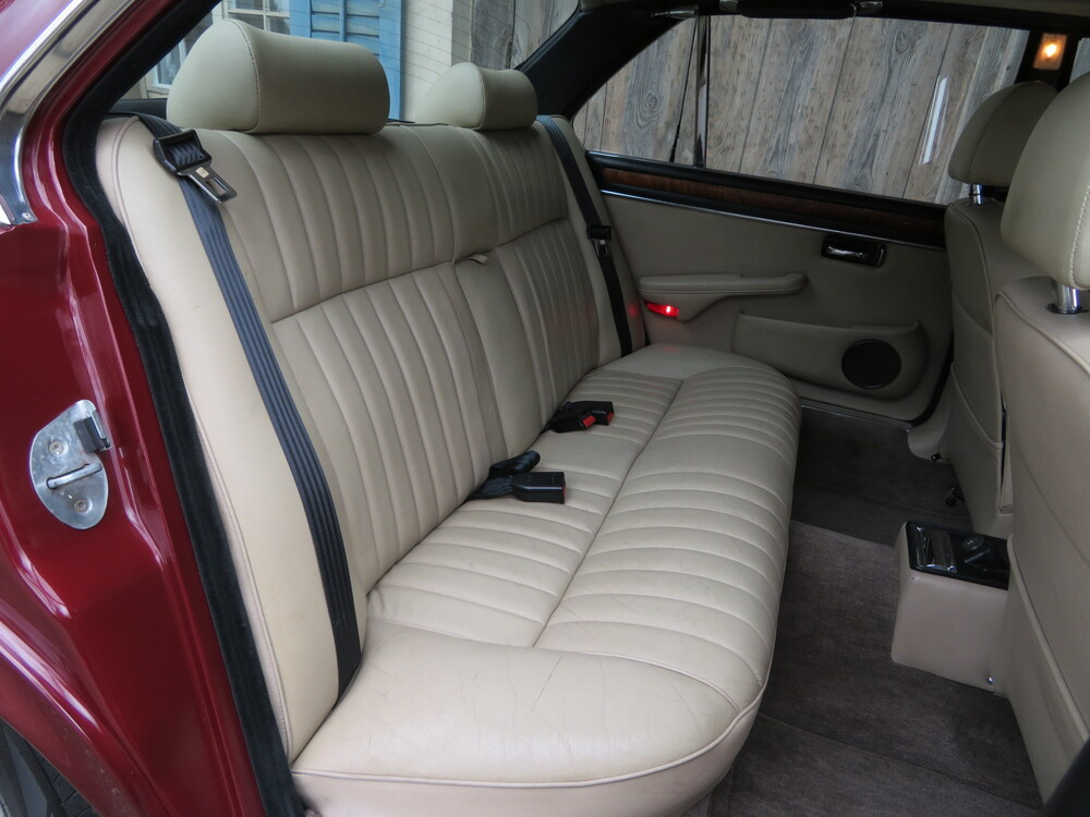 Jaguar XJ6 4.2 Sovereign Limousine