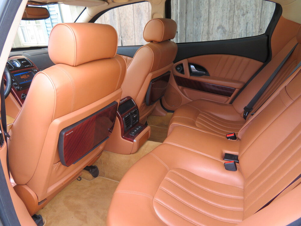 Maserati Quattroporte Limousine