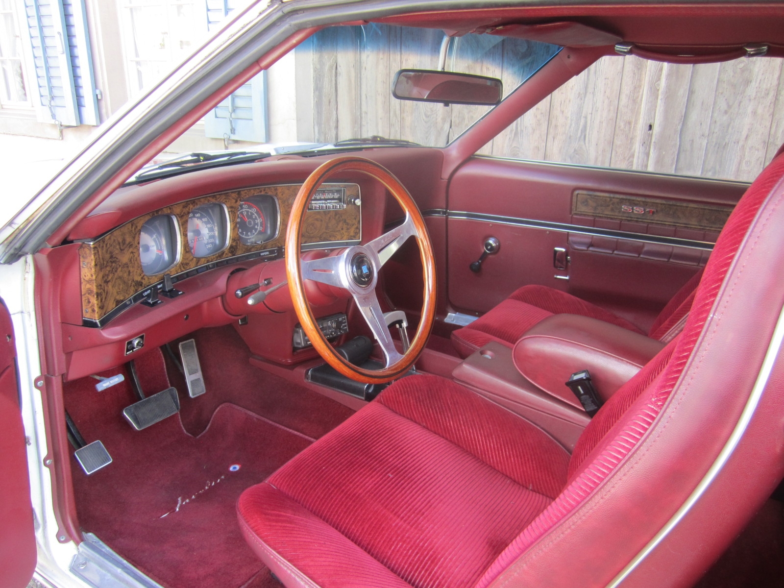 AMC Javelin SST Coupé