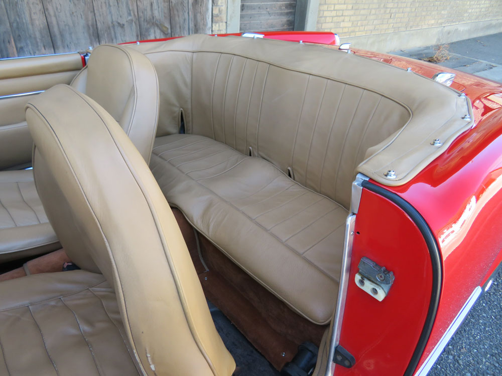 Alfa Romeo 2000 Touring Spider Cabriolet