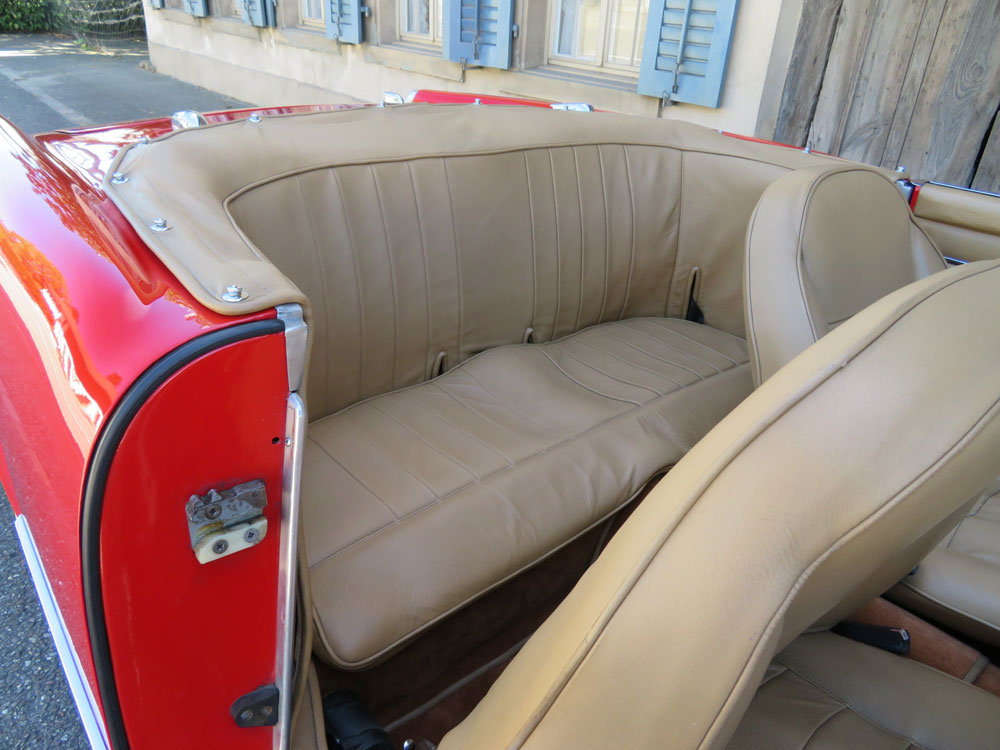 Alfa Romeo 2000 Touring Spider Cabriolet