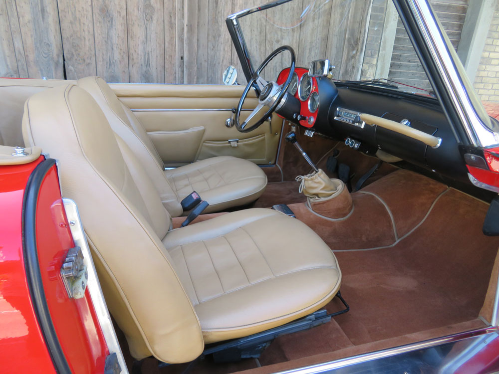 Alfa Romeo 2000 Touring Spider Cabriolet