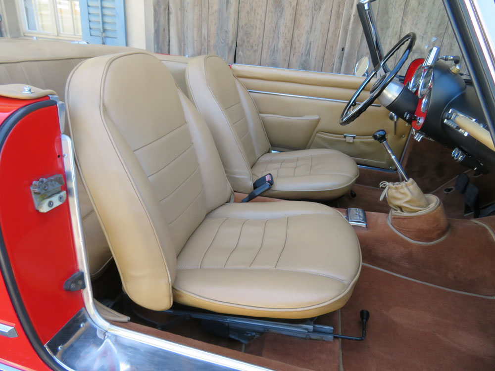 Alfa Romeo 2000 Touring Spider Cabriolet