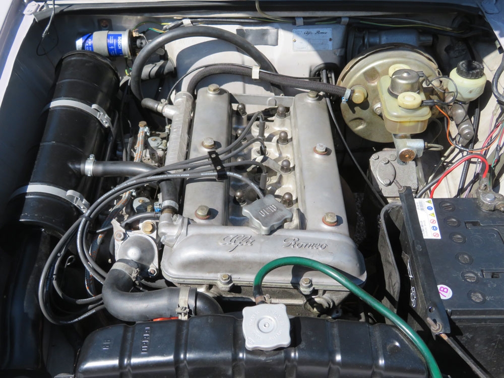 Alfa Romeo Giulia Nuova Super Limousine