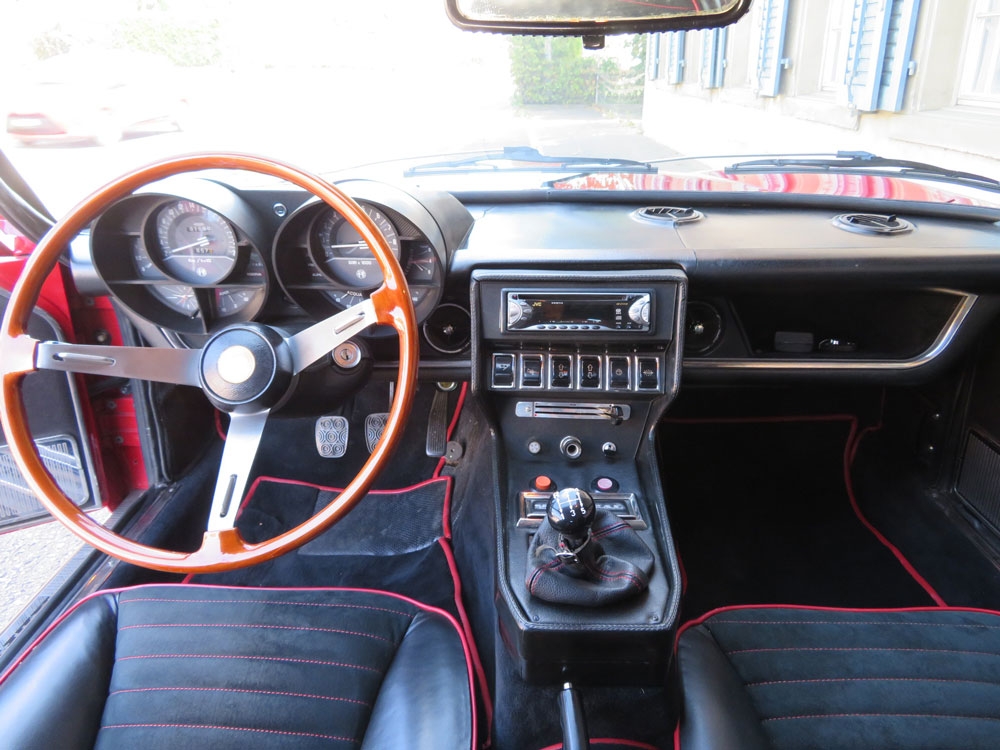 Alfa Romeo Montreal Coupé