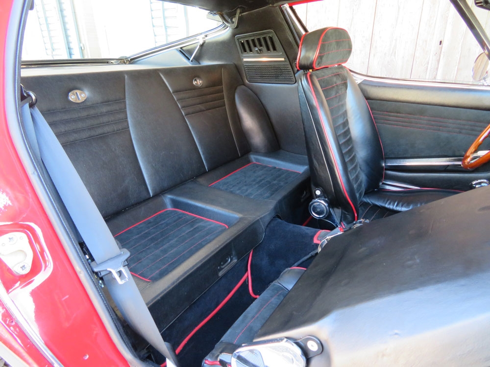 Alfa Romeo Montreal Coupé