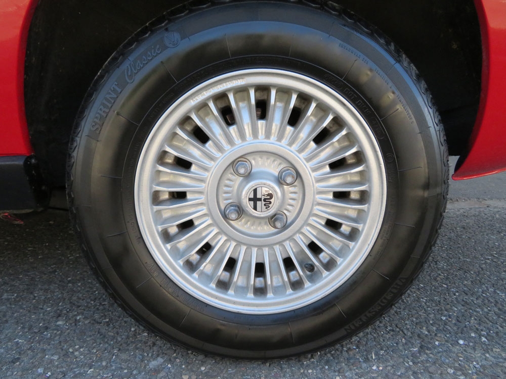 Alfa Romeo Montreal Coupé