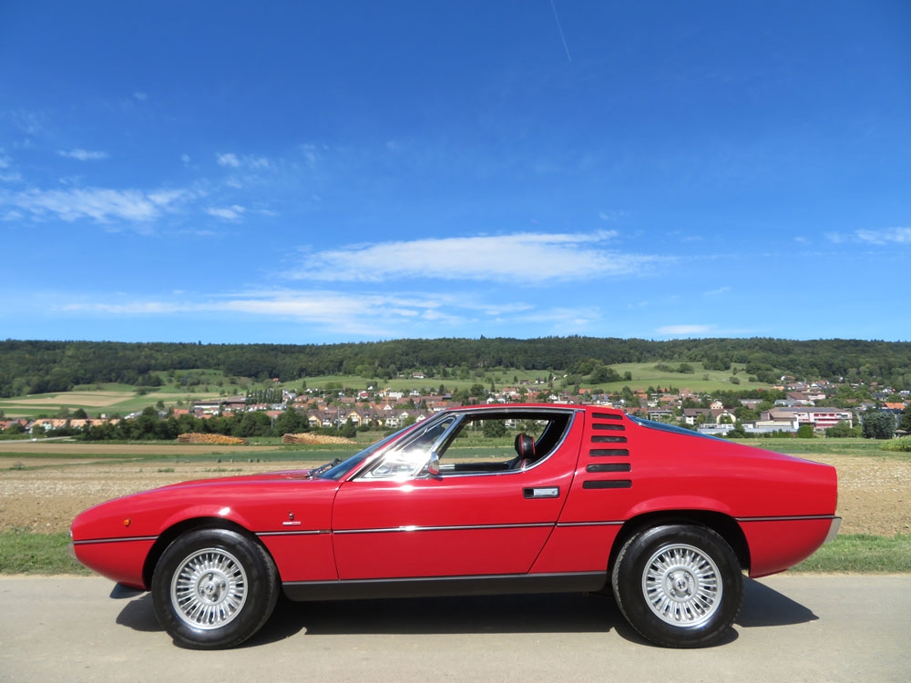 Alfa Romeo Montreal Coupé