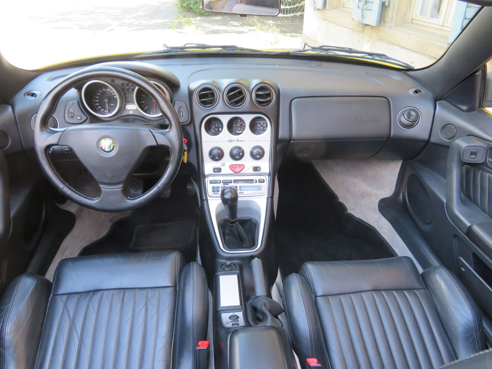 Alfa Romeo Spider 2.0 TS 16V L Cabriolet