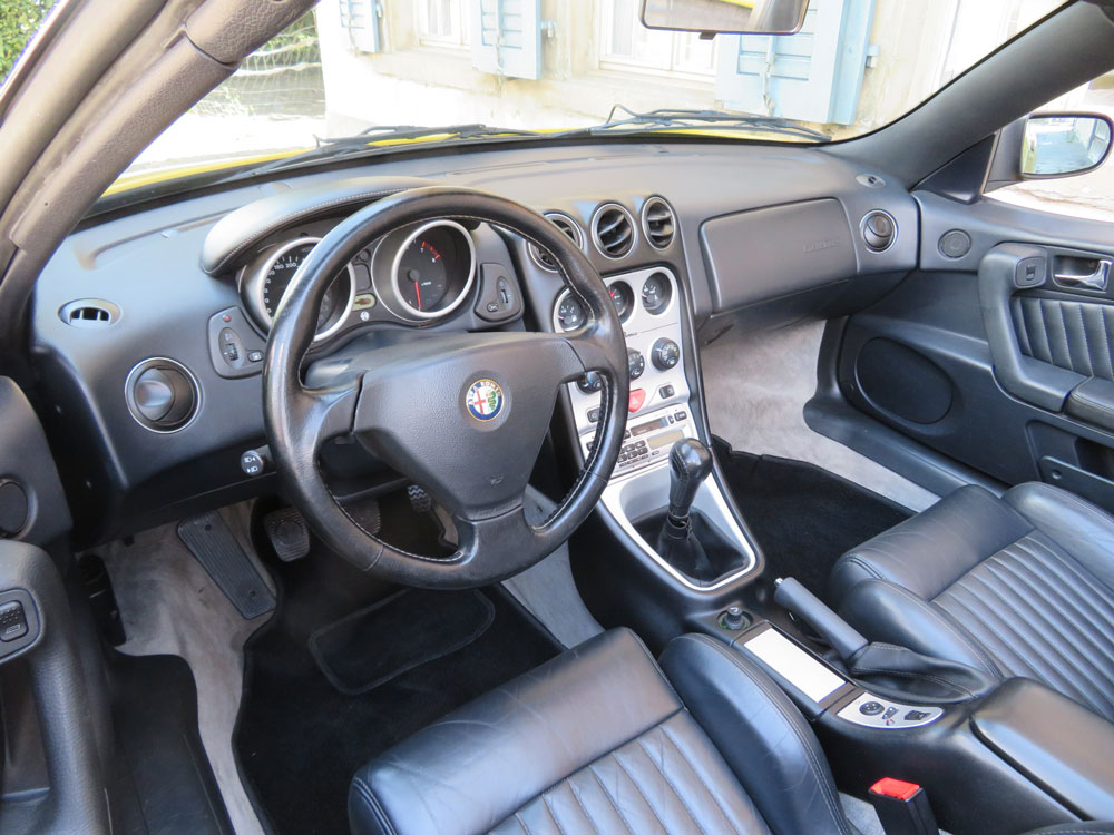 Alfa Romeo Spider 2.0 TS 16V L Cabriolet