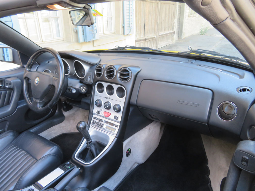 Alfa Romeo Spider 2.0 TS 16V L Cabriolet