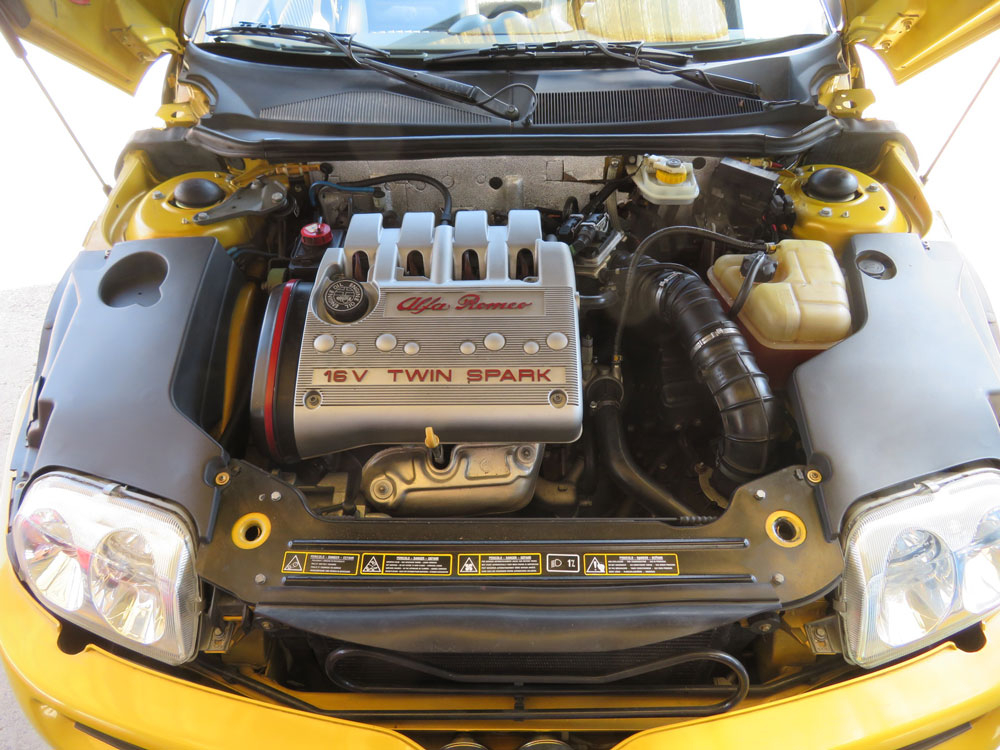 Alfa Romeo Spider 2.0 TS 16V L Cabriolet