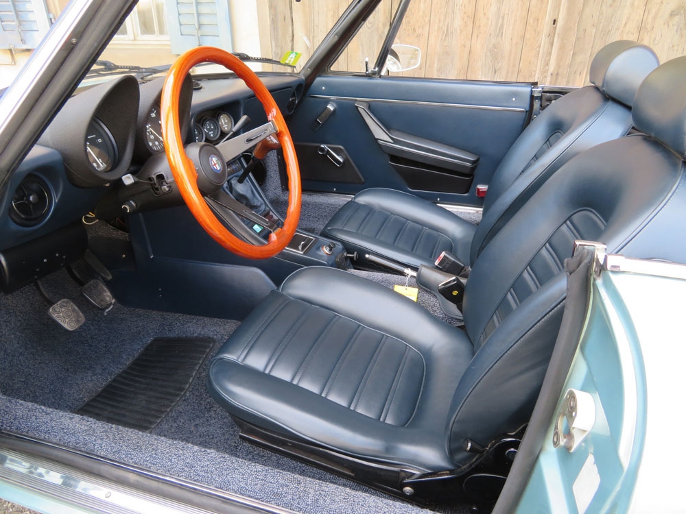 Alfa Romeo Spider Cabriolet