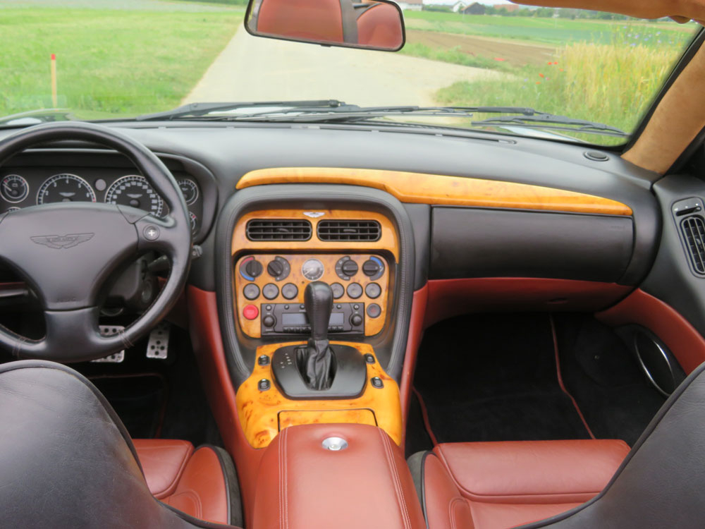 Aston Martin DB7 Vantage Volante Cabriolet