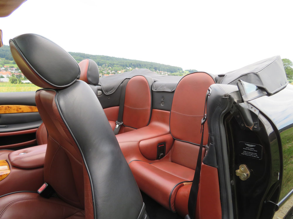 Aston Martin DB7 Vantage Volante Cabriolet