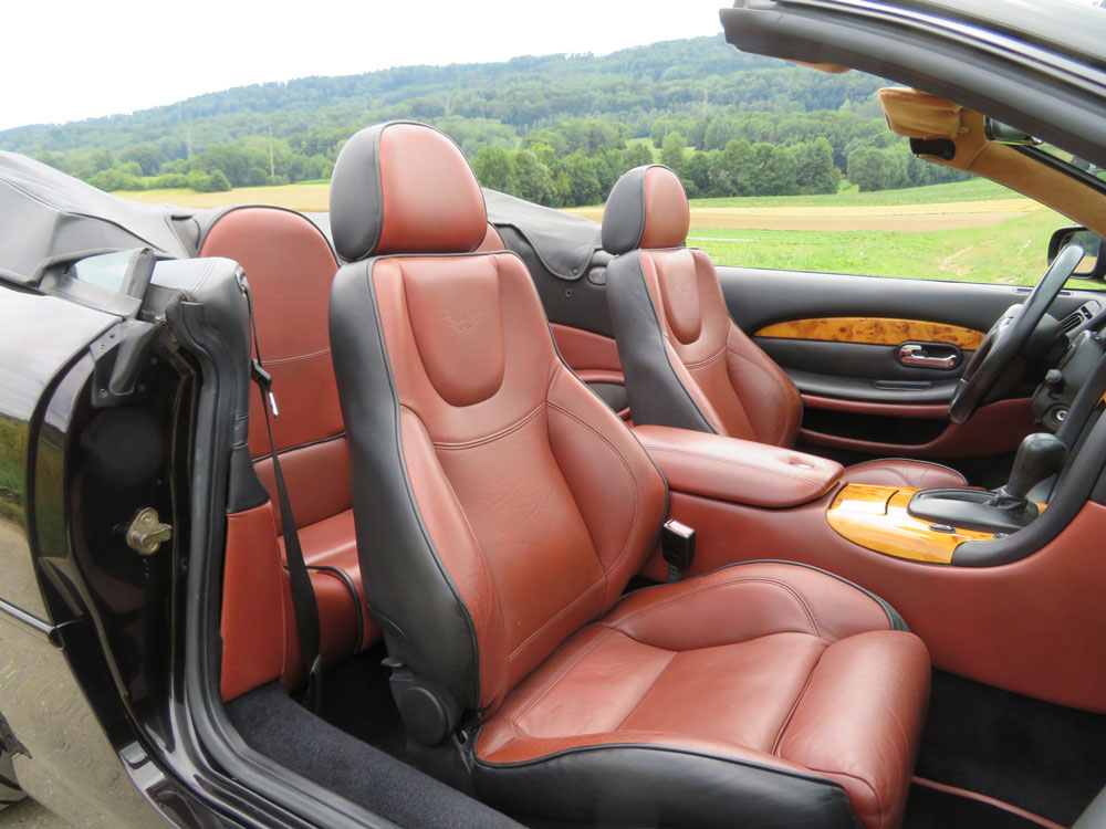 Aston Martin DB7 Vantage Volante Cabriolet