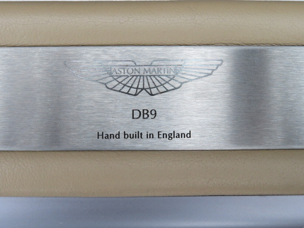 Aston Martin DB9 Volante Cabriolet