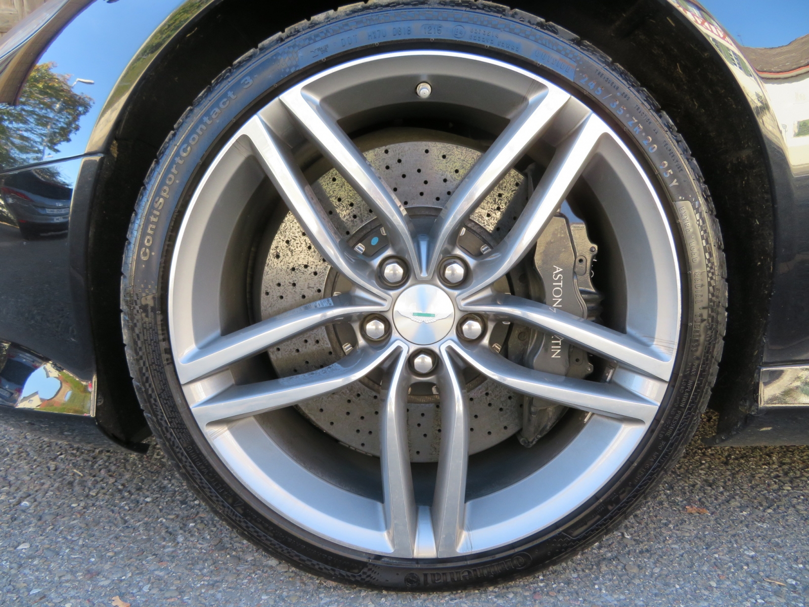 Aston Martin Virage V12 Coupé