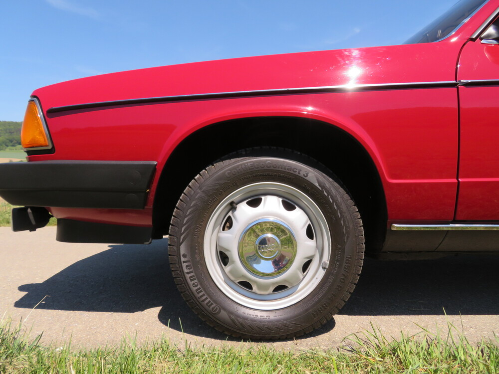 Audi 100 5E GL Limousine