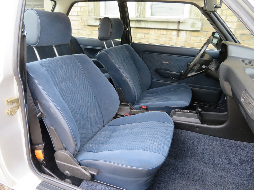 BMW 320 (320/6) Limousine