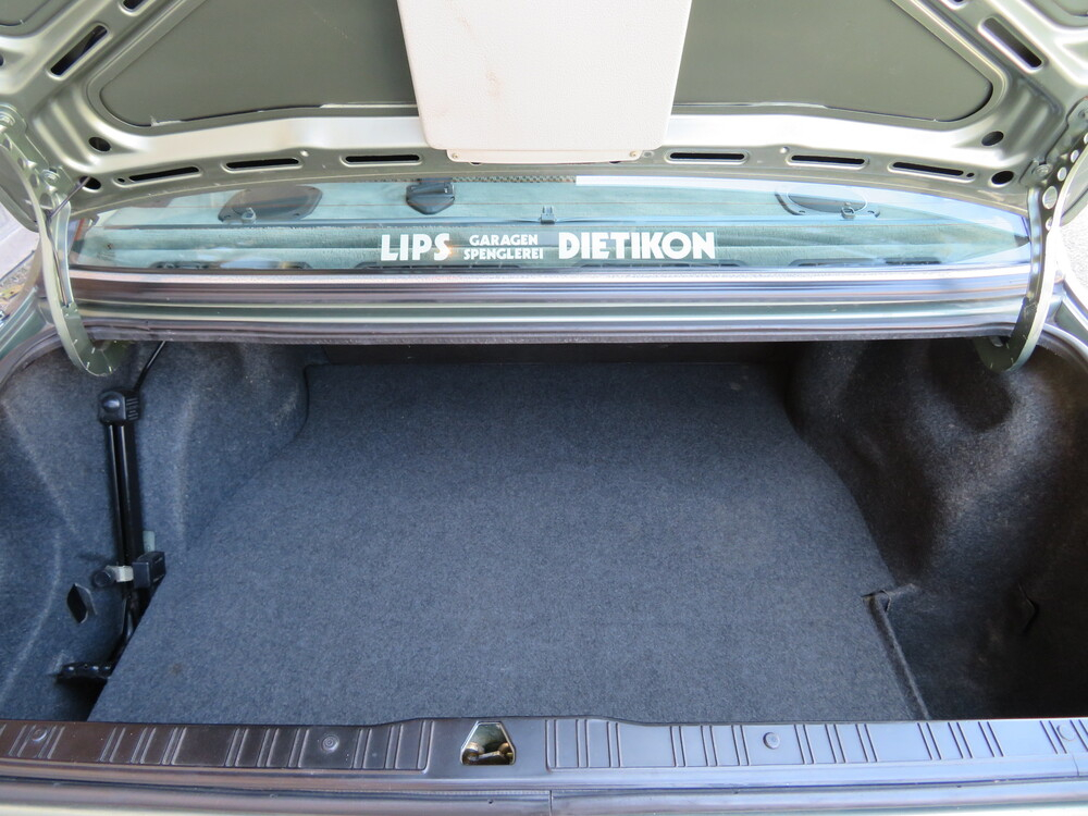 BMW 323i A Limousine