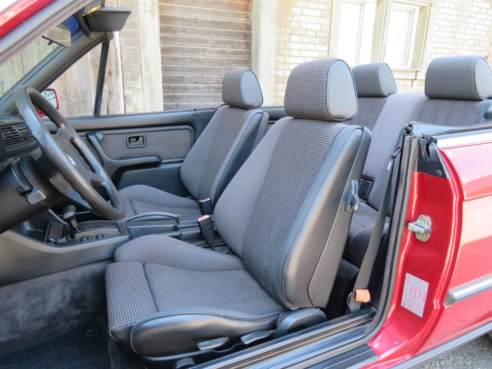 BMW 325i A Cabriolet