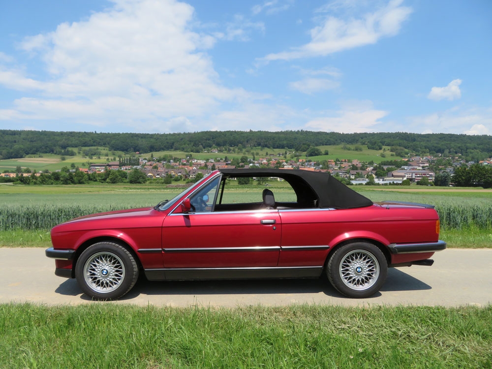 BMW 325i A Cabriolet