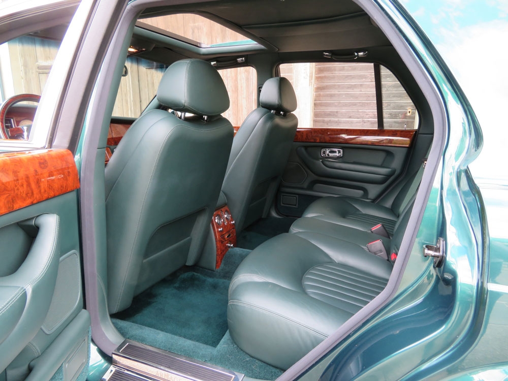 Bentley Arnage Red Label Limousine