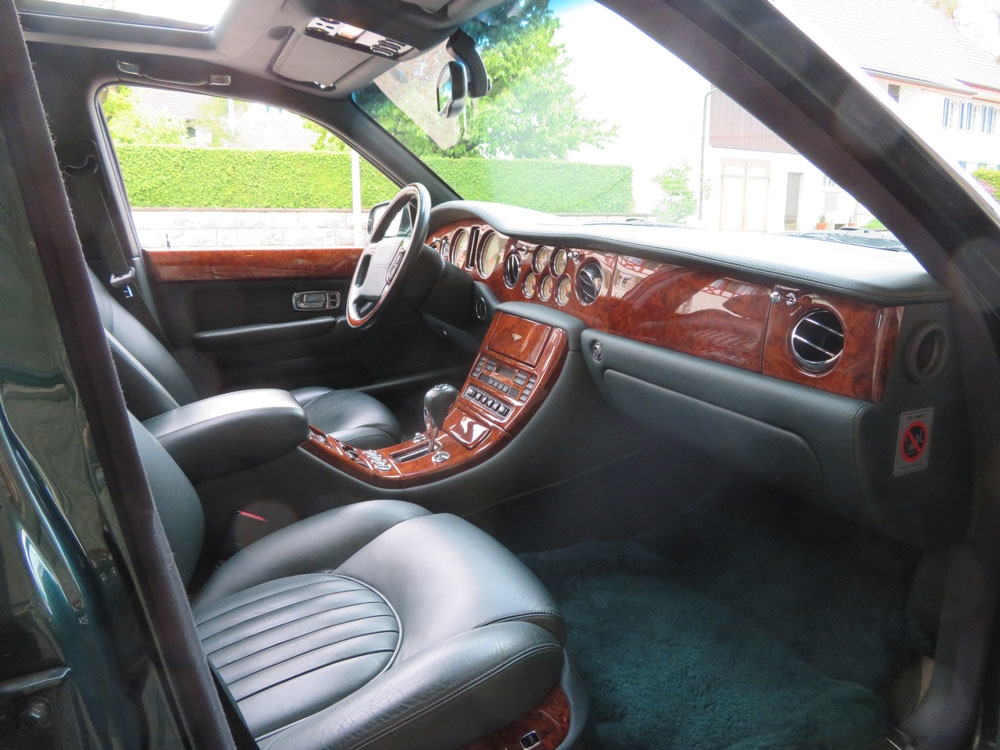 Bentley Arnage Red Label Limousine