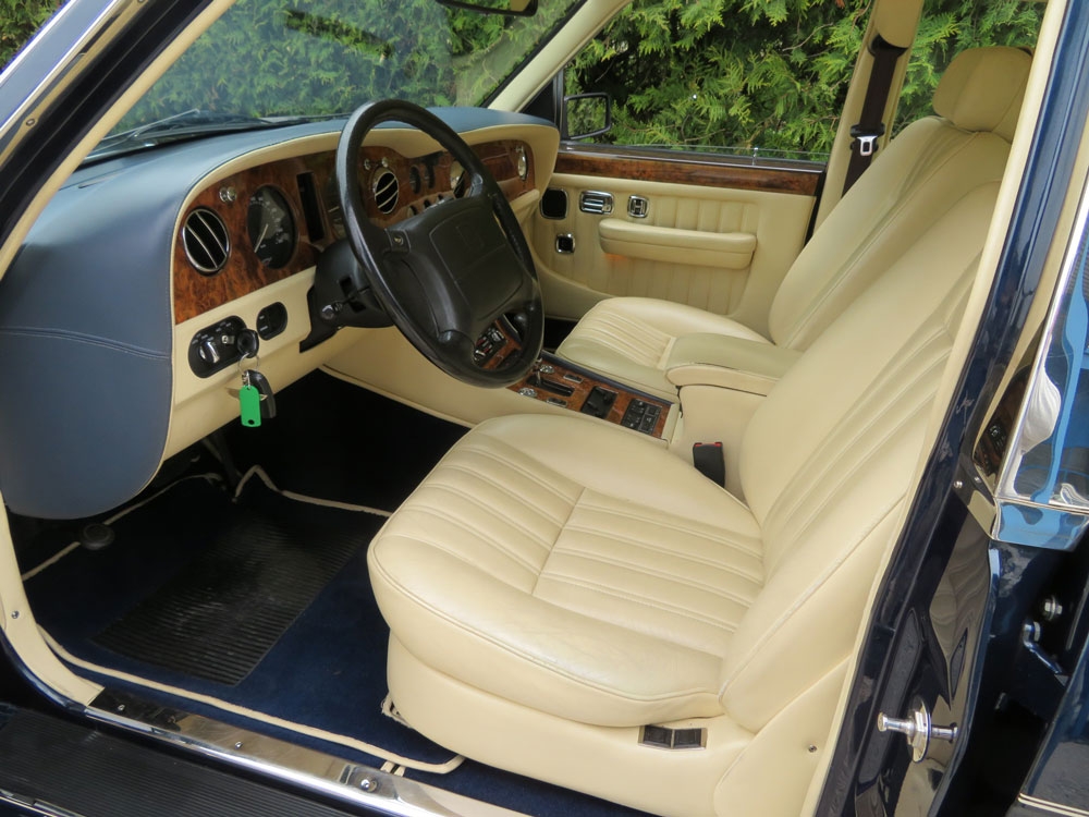 Bentley Brooklands Limousine