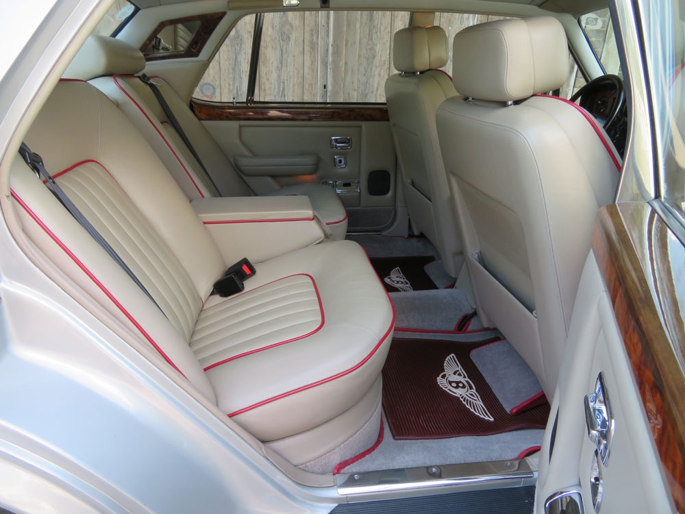 Bentley Mulsanne Limousine