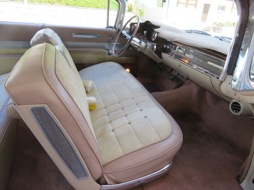 Cadillac DeVille Coupé