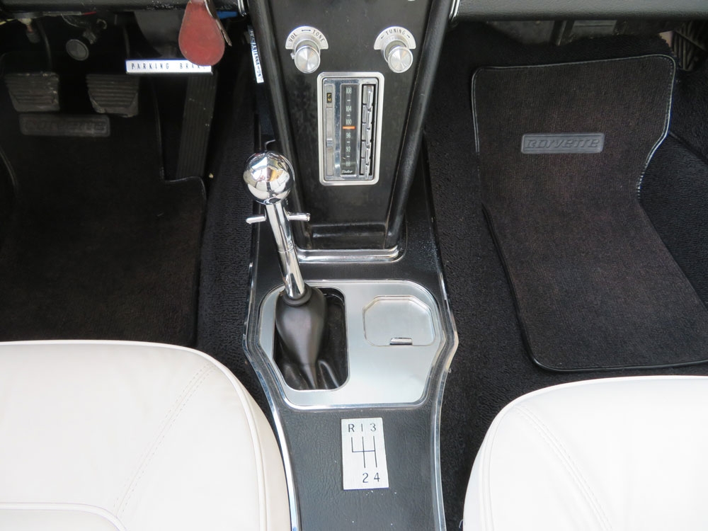 Chevrolet Corvette C2 Sting Ray Cabriolet