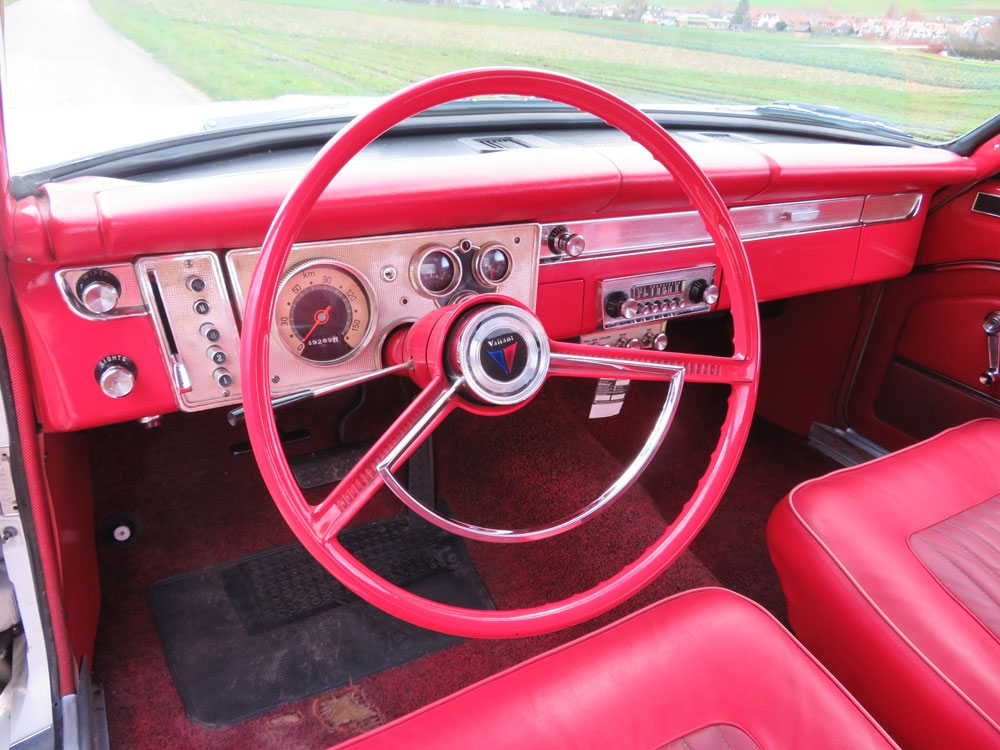 Chrysler Valiant Signet 200 Coupé